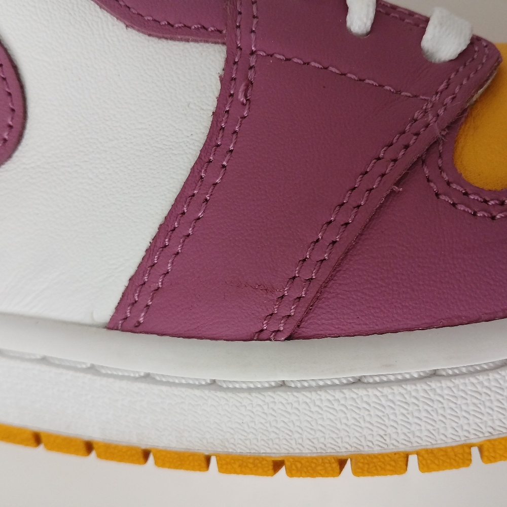 Nike Air Jordan 1 Retro High Og Purple and Yellow Sneakers Men's Size 10.5 - Picture 14 of 16